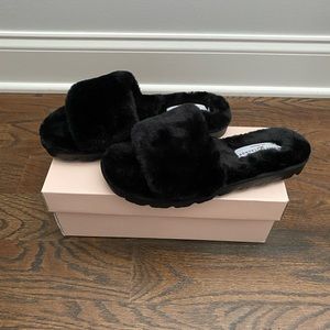 Faux Fur Black Slippers